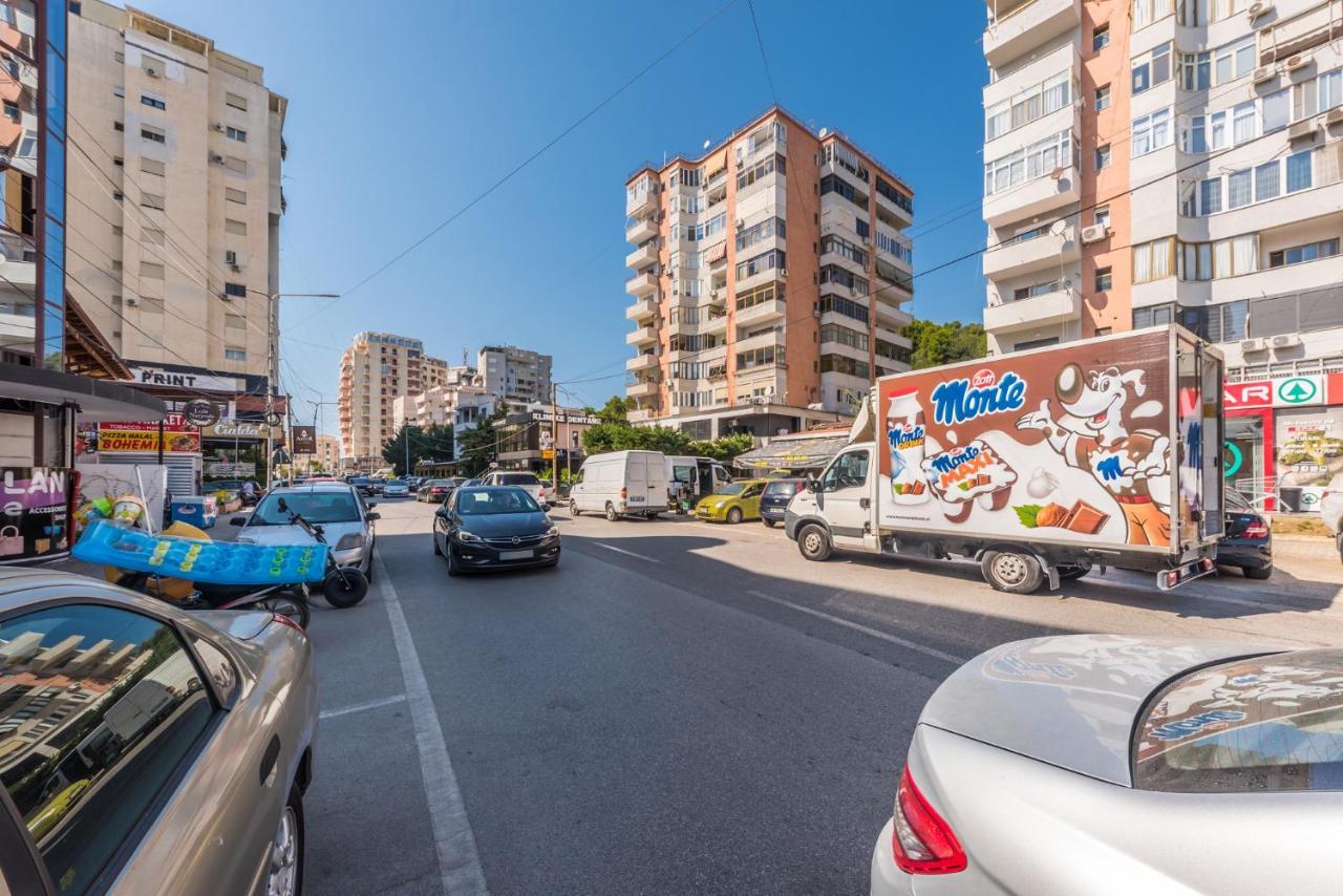 Dream Apartment - Fully Equipped Durres Bagian luar foto