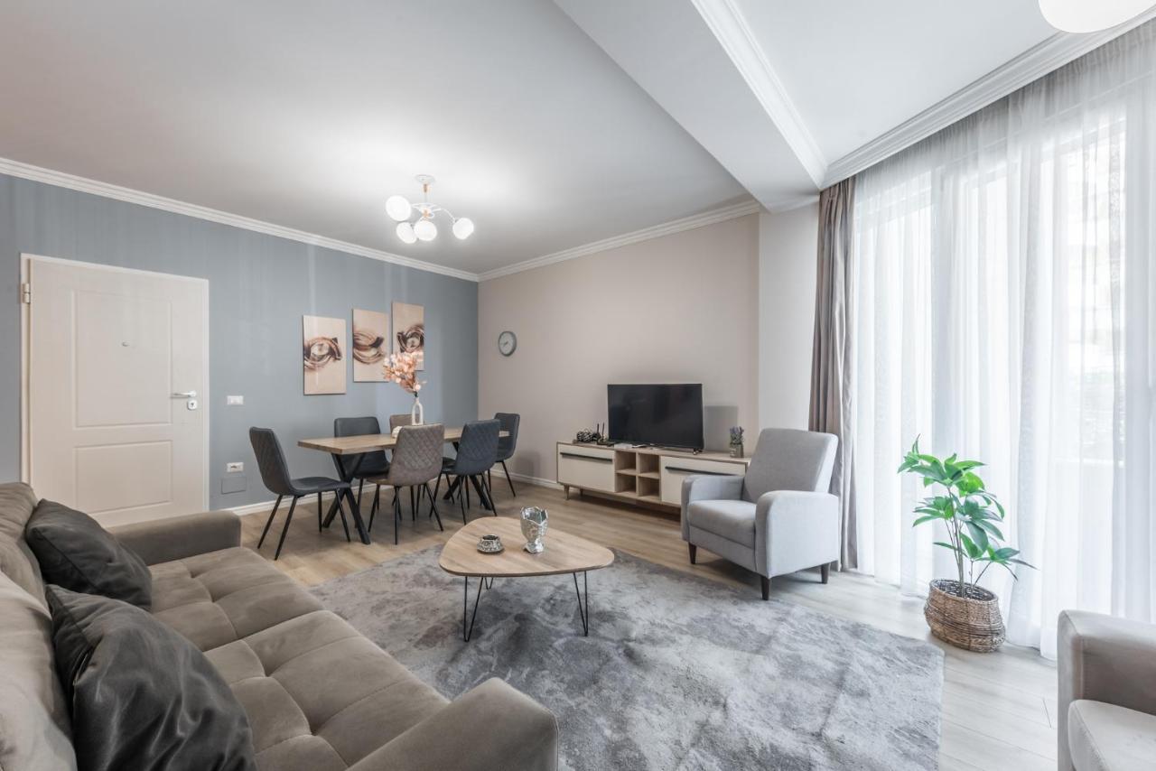 Dream Apartment - Fully Equipped Durres Bagian luar foto